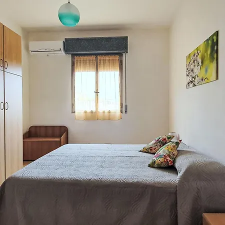 Holiday home Cecilia By Interhome